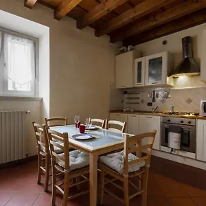 suite-dei-certosini.it-lombardy.com/