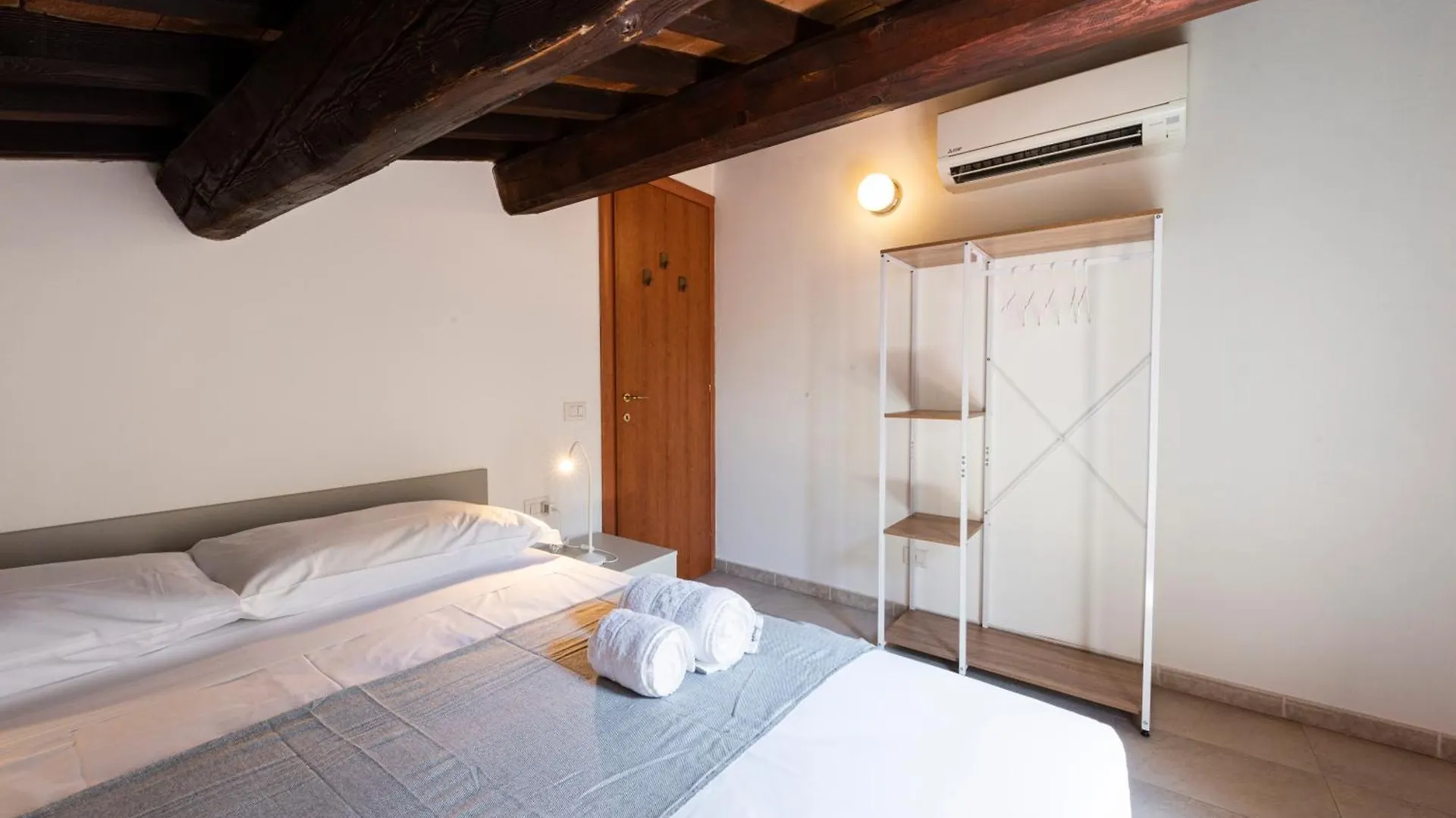 The Luxor Suites - Corsica Firenze Appartamento
